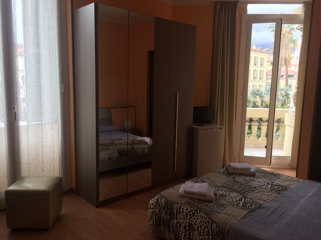 Locanda Beatrice سانريمو المظهر الخارجي الصورة